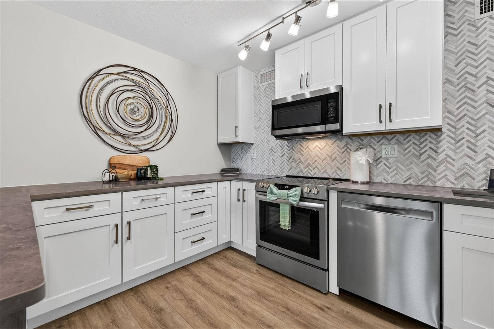 100 OAKMONT LANE, #107 & 108, Belleair, FL 33756 In-Law Suite