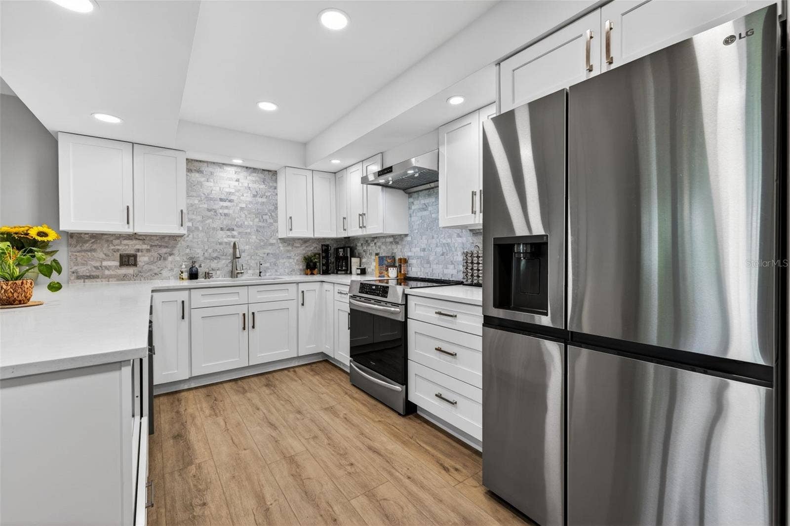 100 OAKMONT LANE, #107 & 108, Belleair, FL 33756 Kitchen