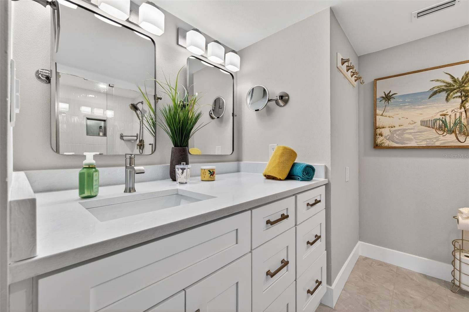 100 OAKMONT LANE, #107 & 108, Belleair, FL 33756 Primary Bathroom