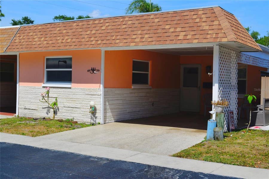Property photo for 331 SKY LOCH DRIVE W, Dunedin, FL