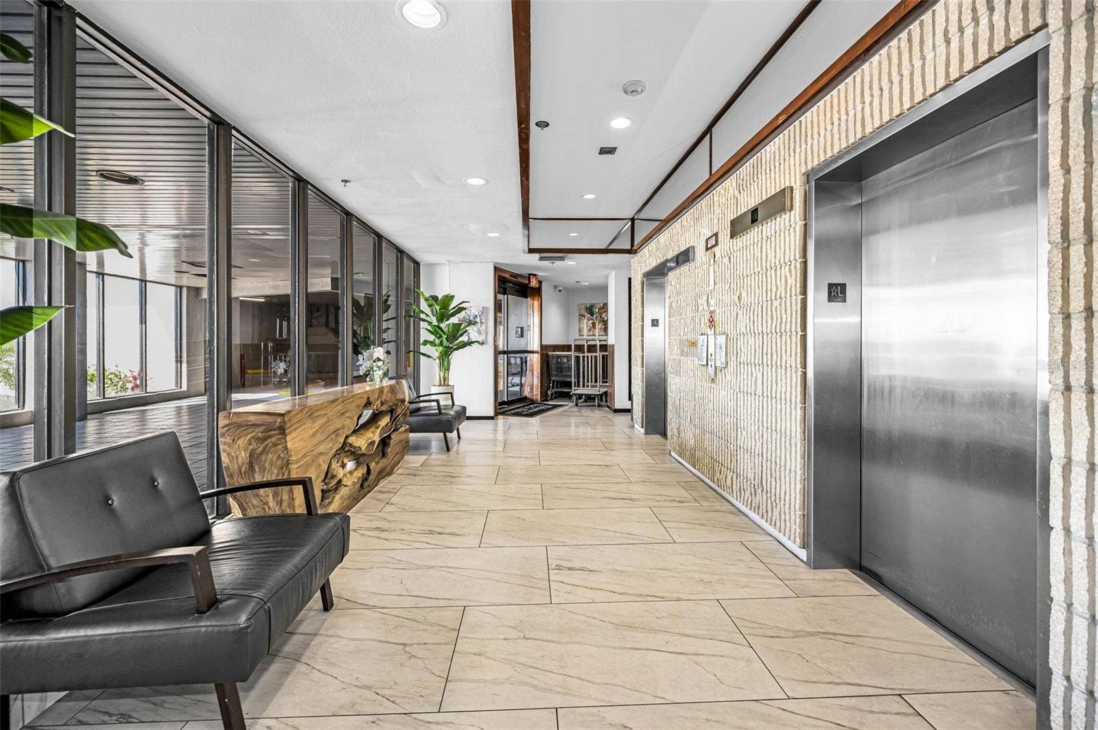 1660 GULF BOULEVARD, #208, Clearwater Beach, FL 33767 Two Elevators in the building