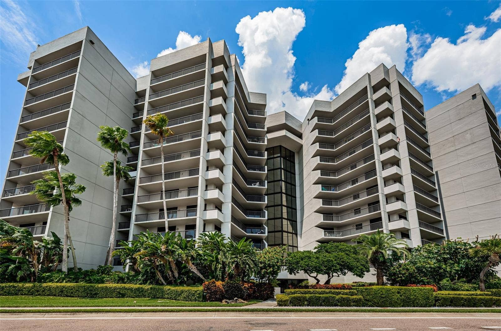 1660 GULF BOULEVARD, #208, Clearwater Beach, FL 33767 1660 GULF BOULEVARD, #208, Clearwater Beach, FL 33767