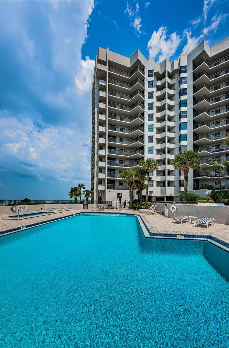 1660 GULF BOULEVARD, #208, Clearwater Beach, FL 33767 1660 GULF BOULEVARD, #208, Clearwater Beach, FL 33767