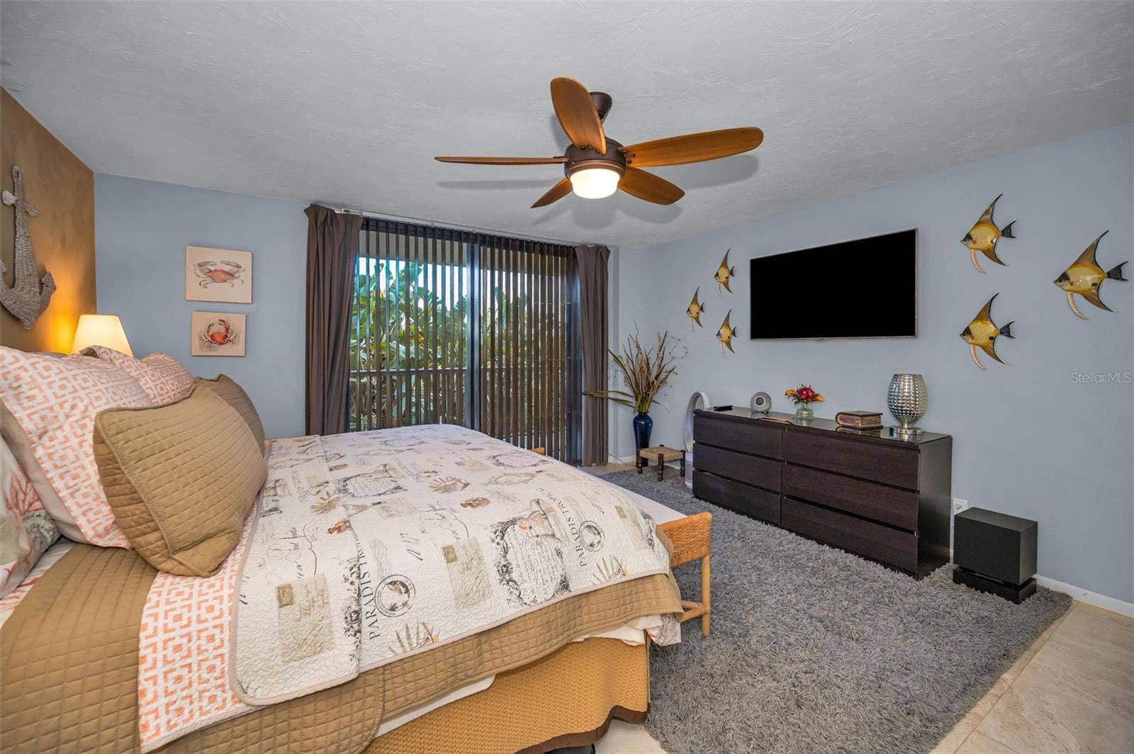 1660 GULF BOULEVARD, #208, Clearwater Beach, FL 33767 Primary Bedroom