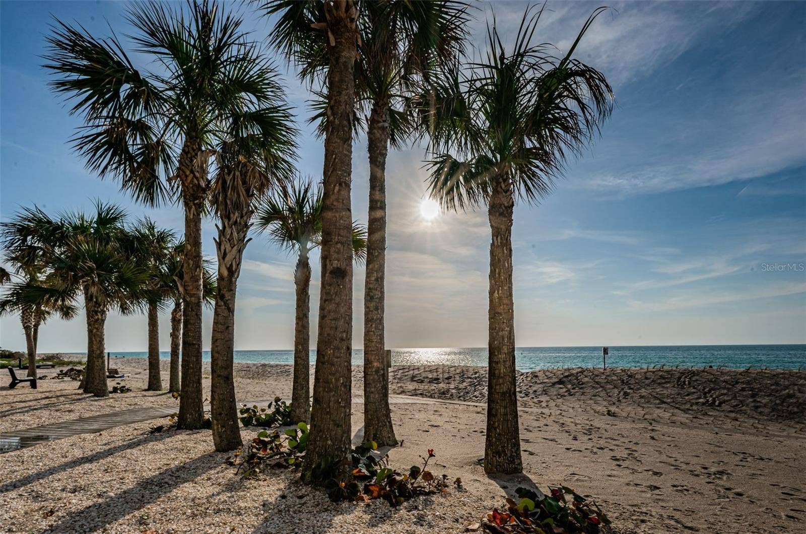 1660 GULF BOULEVARD, #208, Clearwater Beach, FL 33767 1660 GULF BOULEVARD, #208, Clearwater Beach, FL 33767