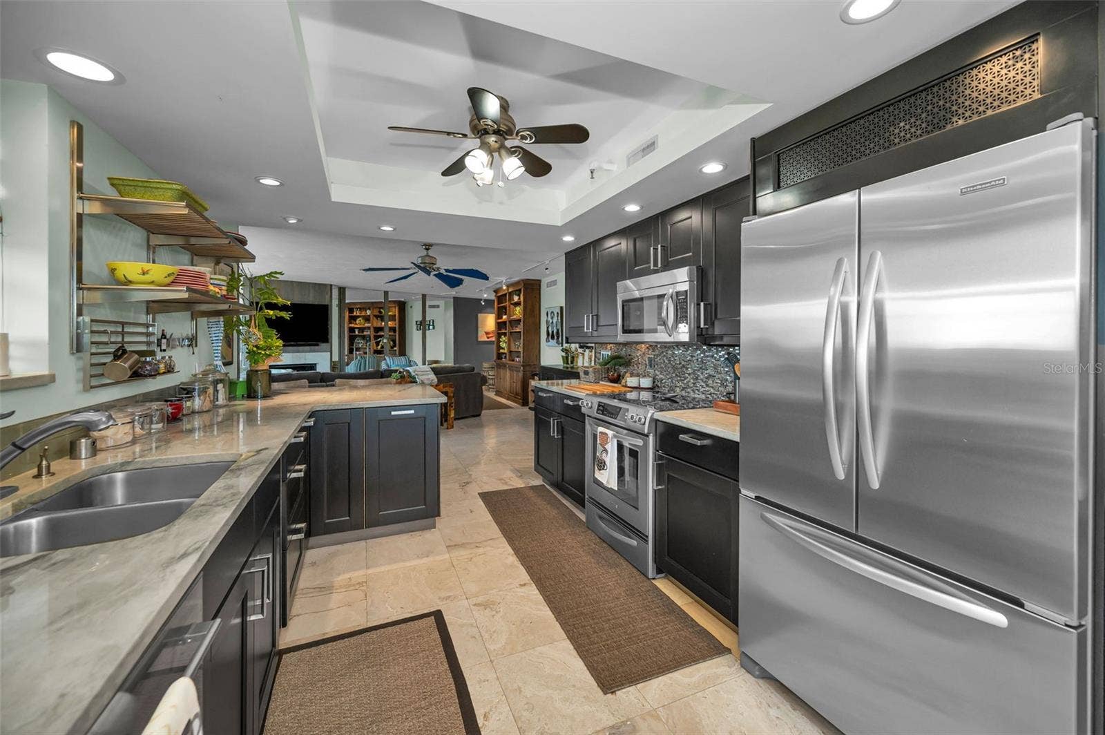 1660 GULF BOULEVARD, #208, Clearwater Beach, FL 33767 1660 GULF BOULEVARD, #208, Clearwater Beach, FL 33767