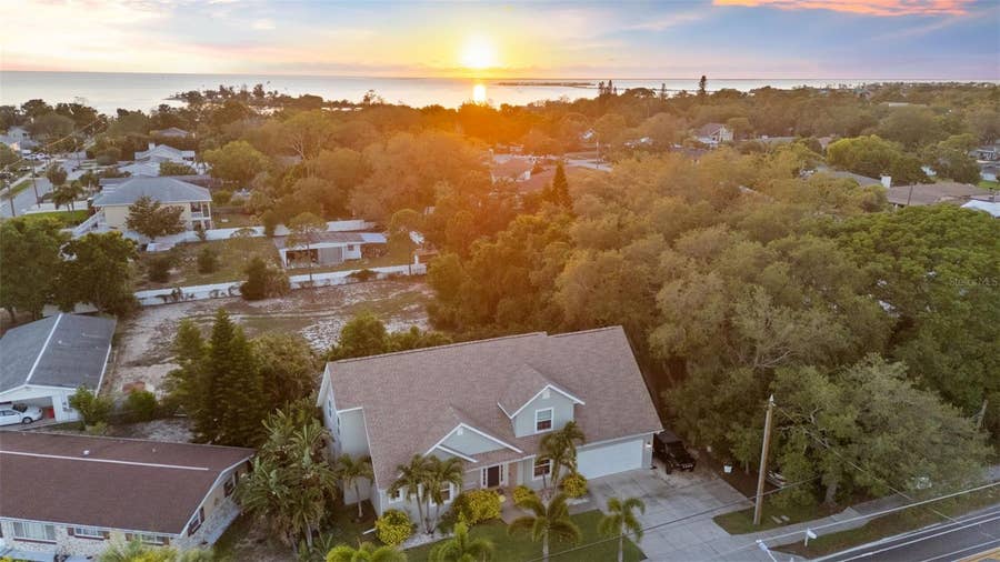 Property photo for 112 S FLORIDA AVENUE, Tarpon Springs, FL