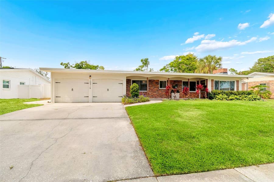 Property photo for 10916 CARROLLWOOD DRIVE, Tampa, FL