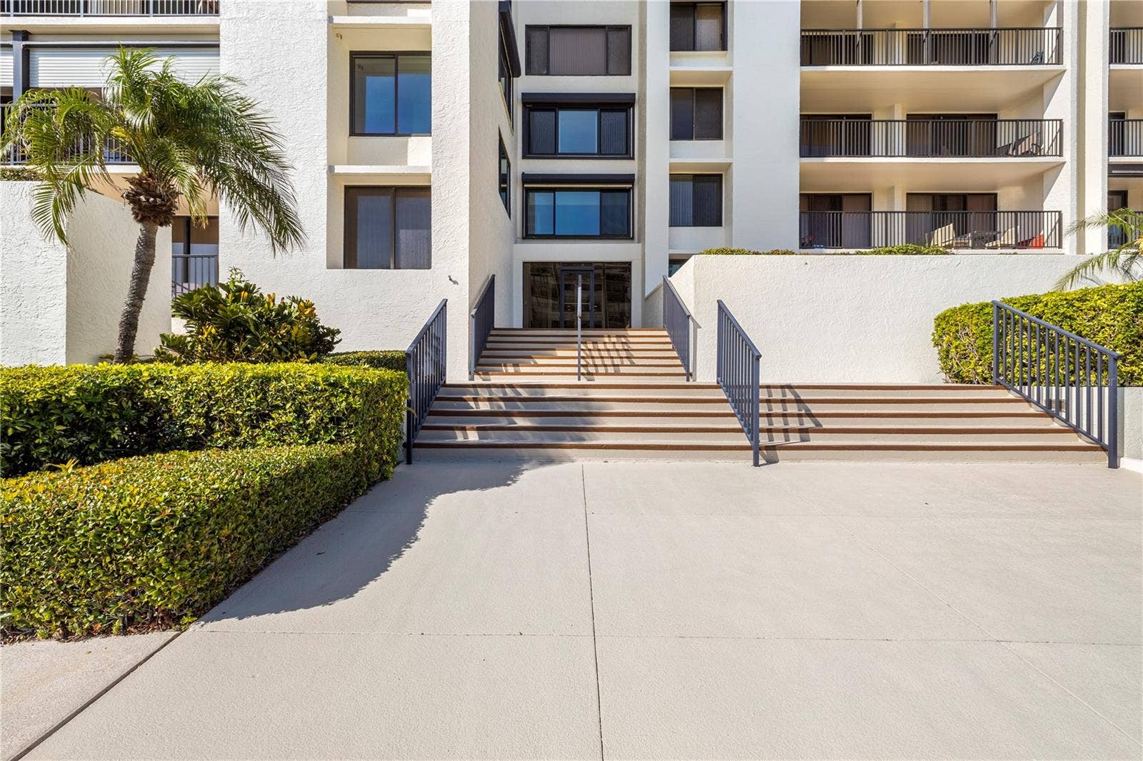 1460 GULF BOULEVARD, #412, Clearwater Beach, FL 33767