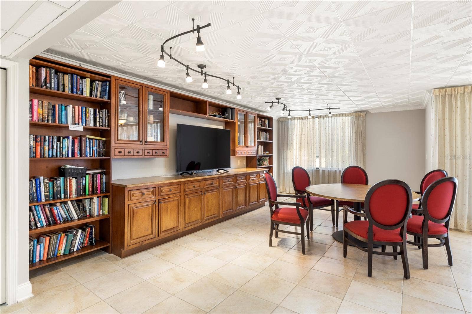 1460 GULF BOULEVARD, #412, Clearwater Beach, FL 33767