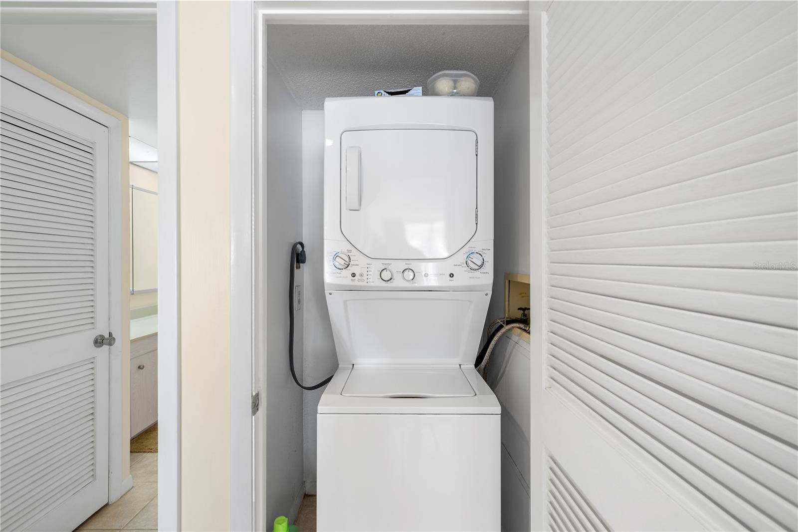 1460 GULF BOULEVARD, #412, Clearwater Beach, FL 33767