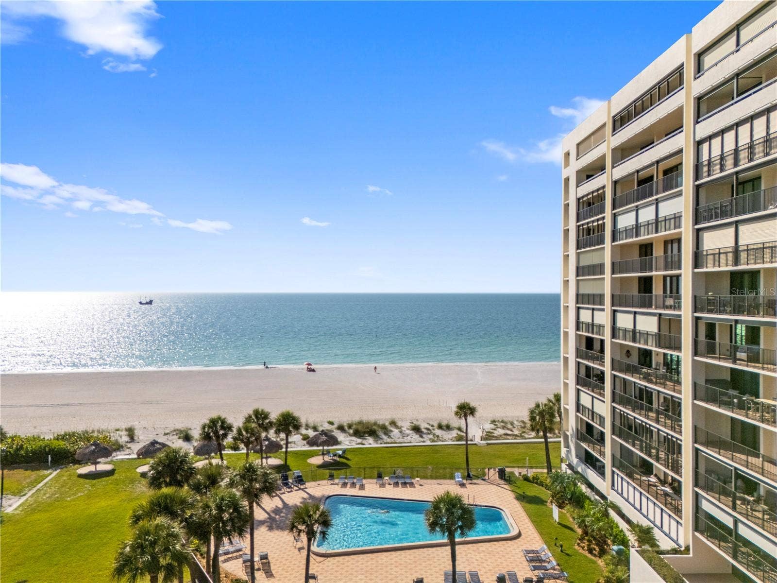 1460 GULF BOULEVARD, #412, Clearwater Beach, FL 33767