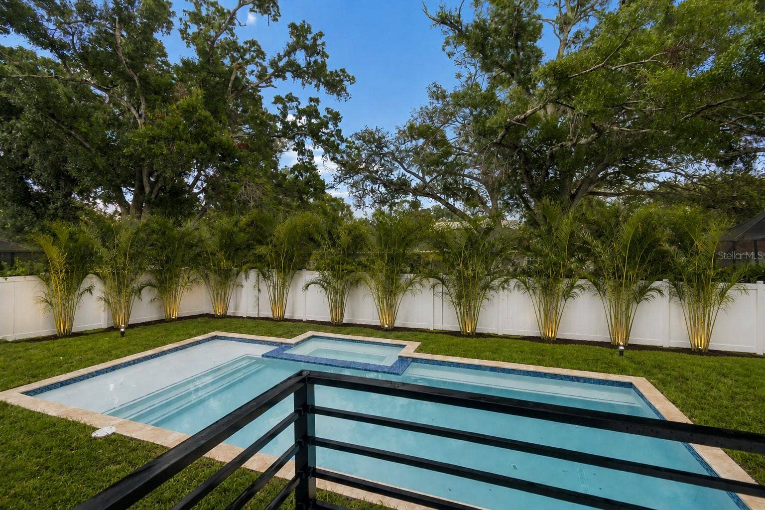 206 S TREASURE DRIVE, Tampa, FL 33609