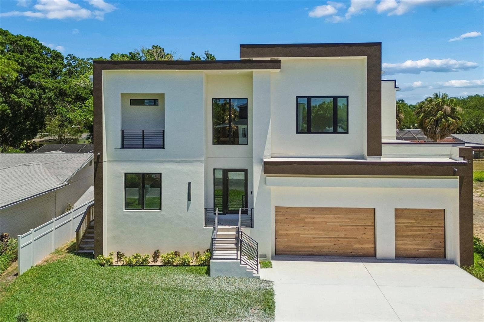 206 S TREASURE DRIVE, Tampa, FL 33609