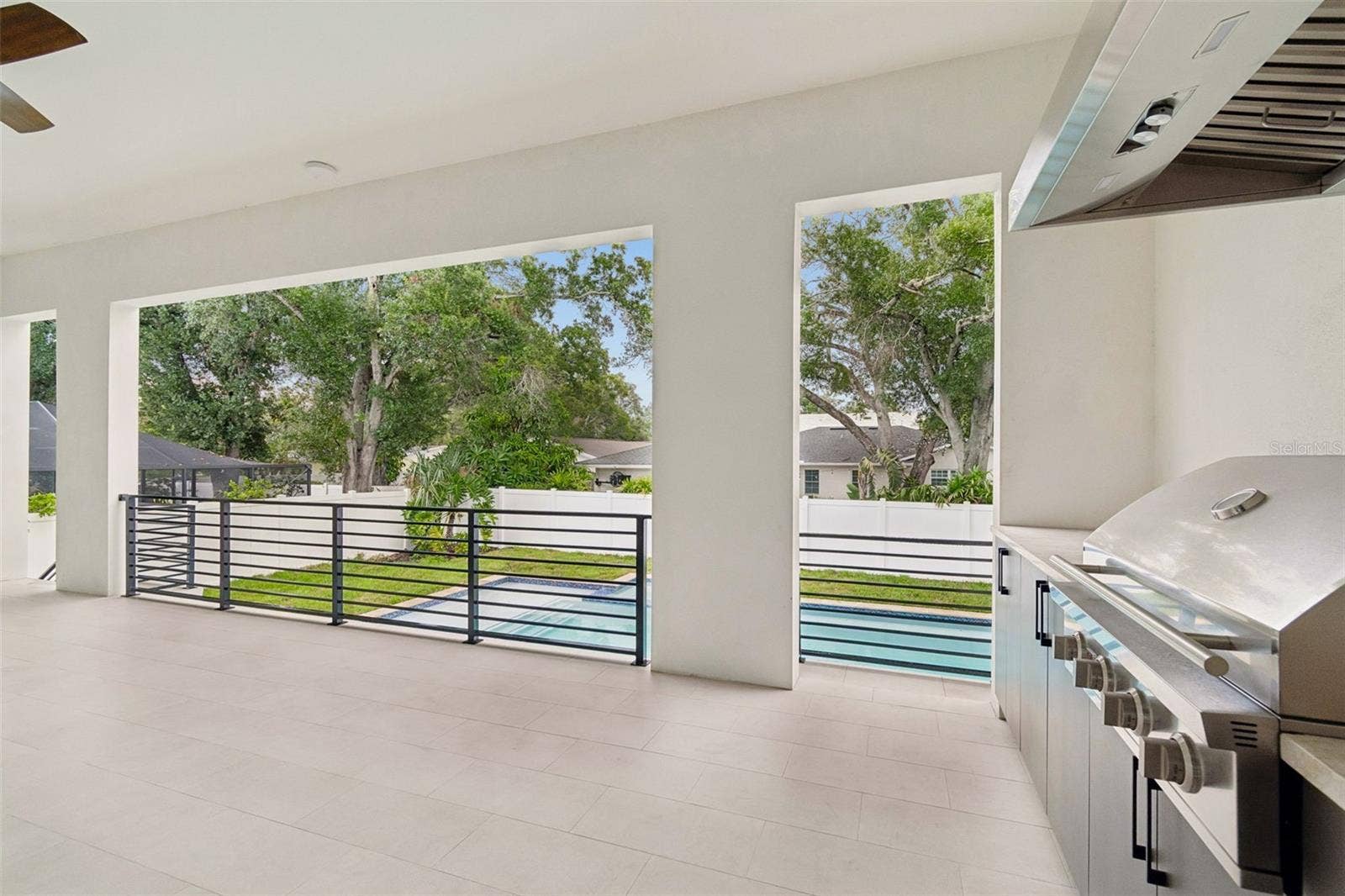 206 S TREASURE DRIVE, Tampa, FL 33609