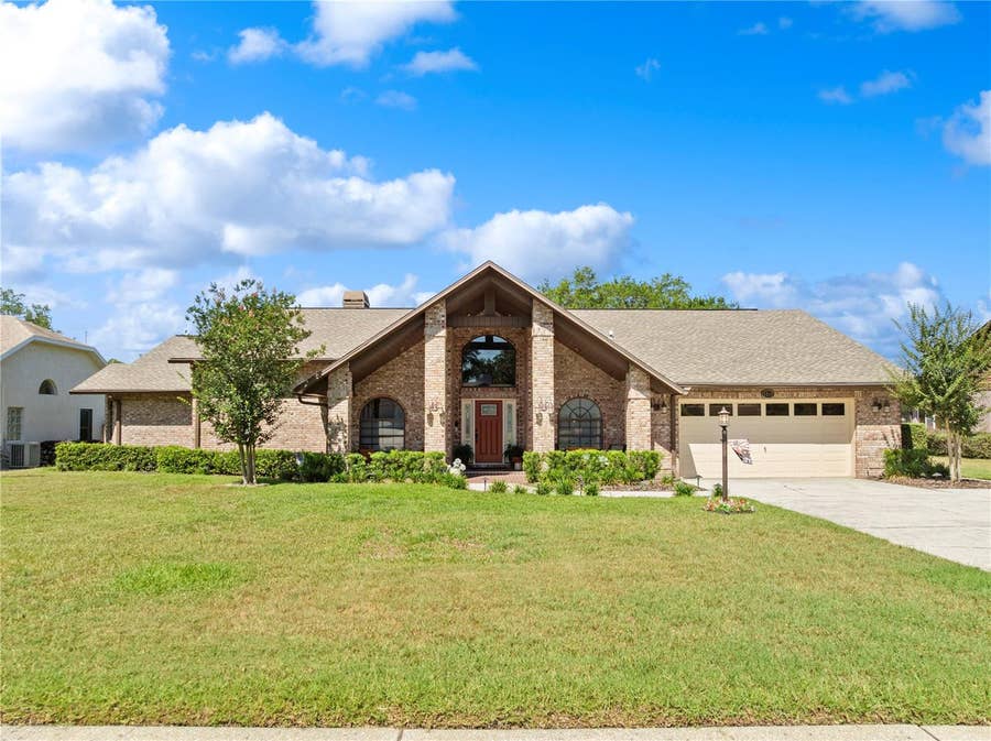 Property photo for 6219 HUNTINGTON DRIVE, Zephyrhills, FL