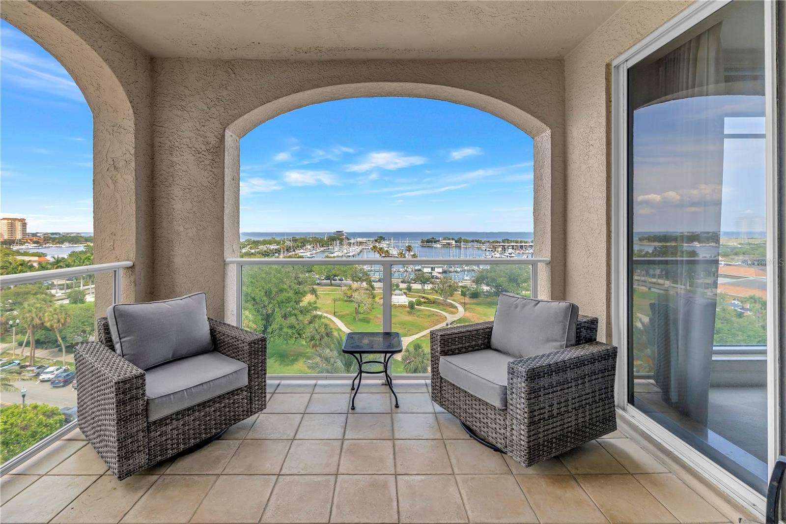 100 BEACH DRIVE NE, #702, St Petersburg, FL 33701
