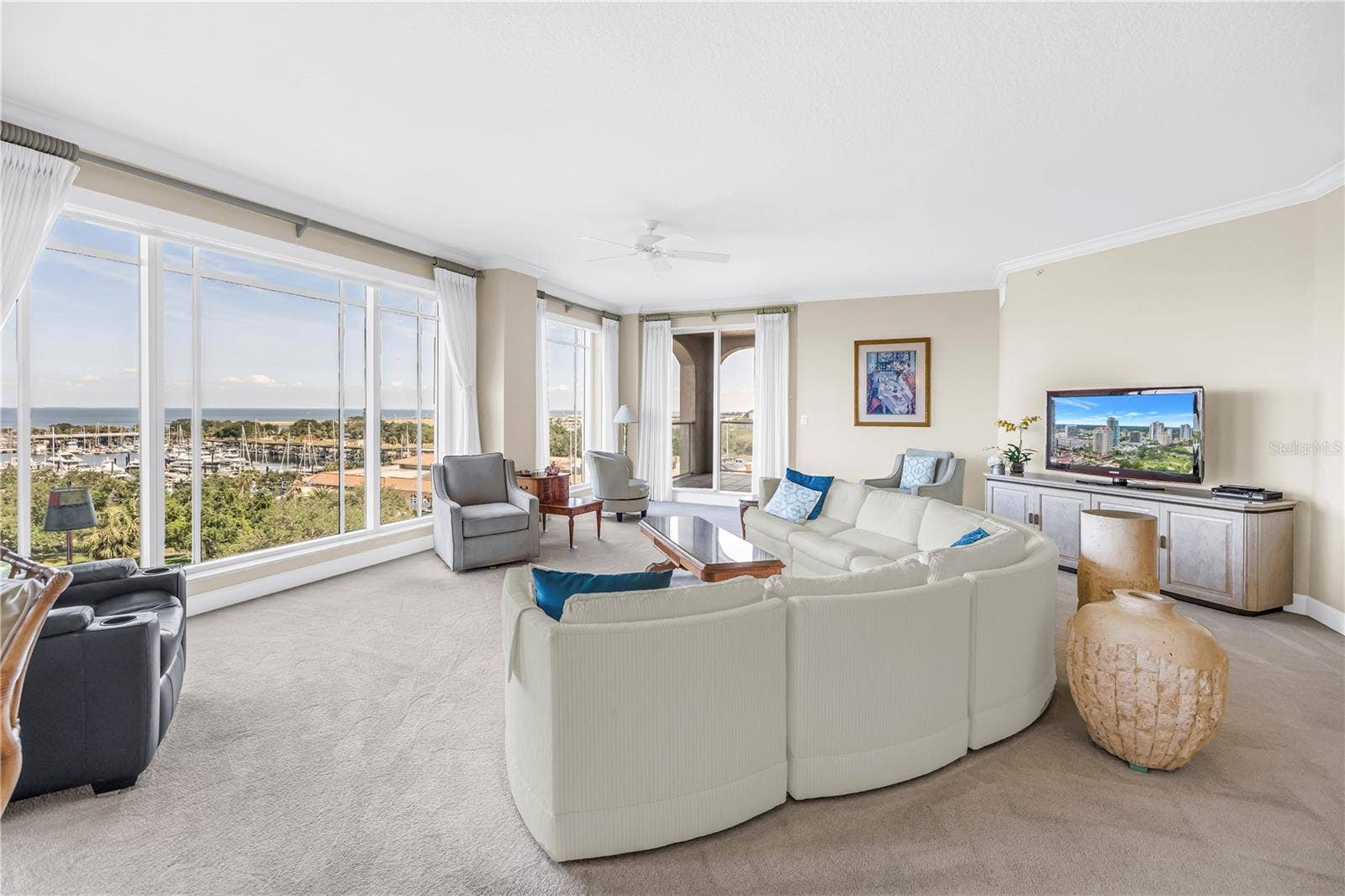 100 BEACH DRIVE NE, #702, St Petersburg, FL 33701
