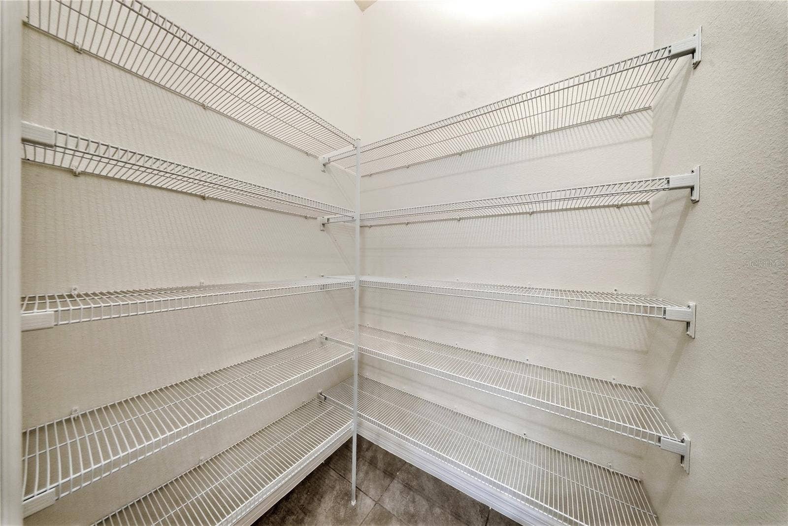 1574 HUBBELL ROAD, Wesley Chapel, FL 33543