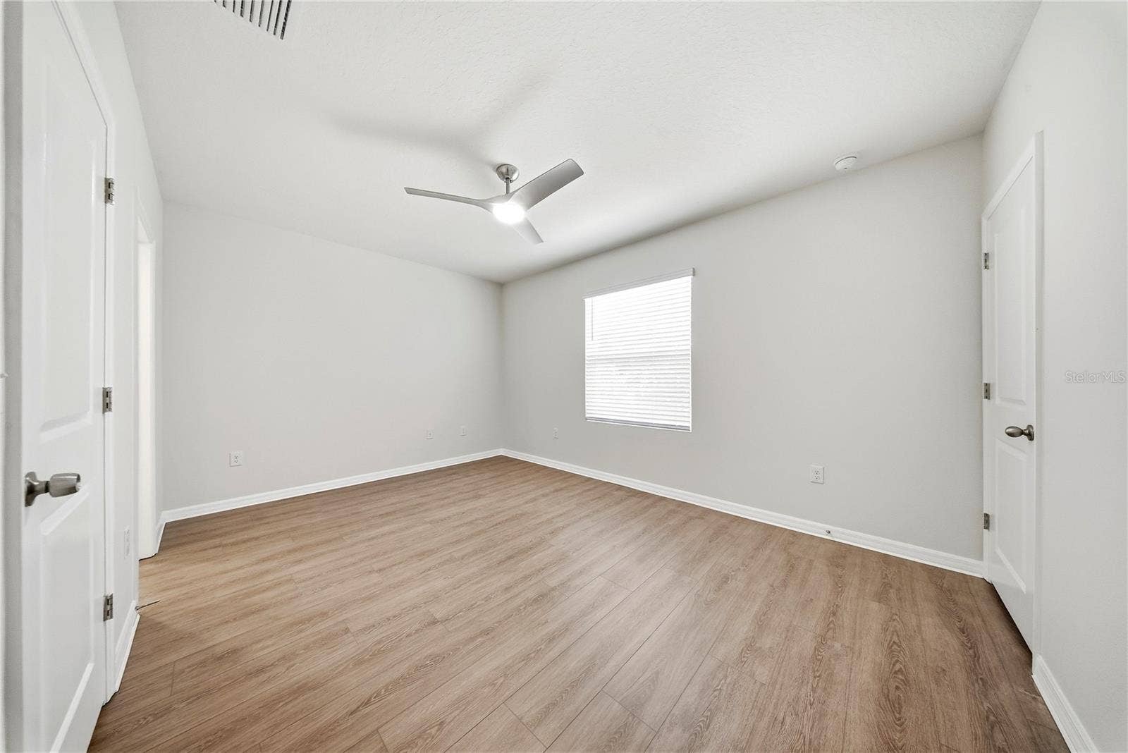 1574 HUBBELL ROAD, Wesley Chapel, FL 33543