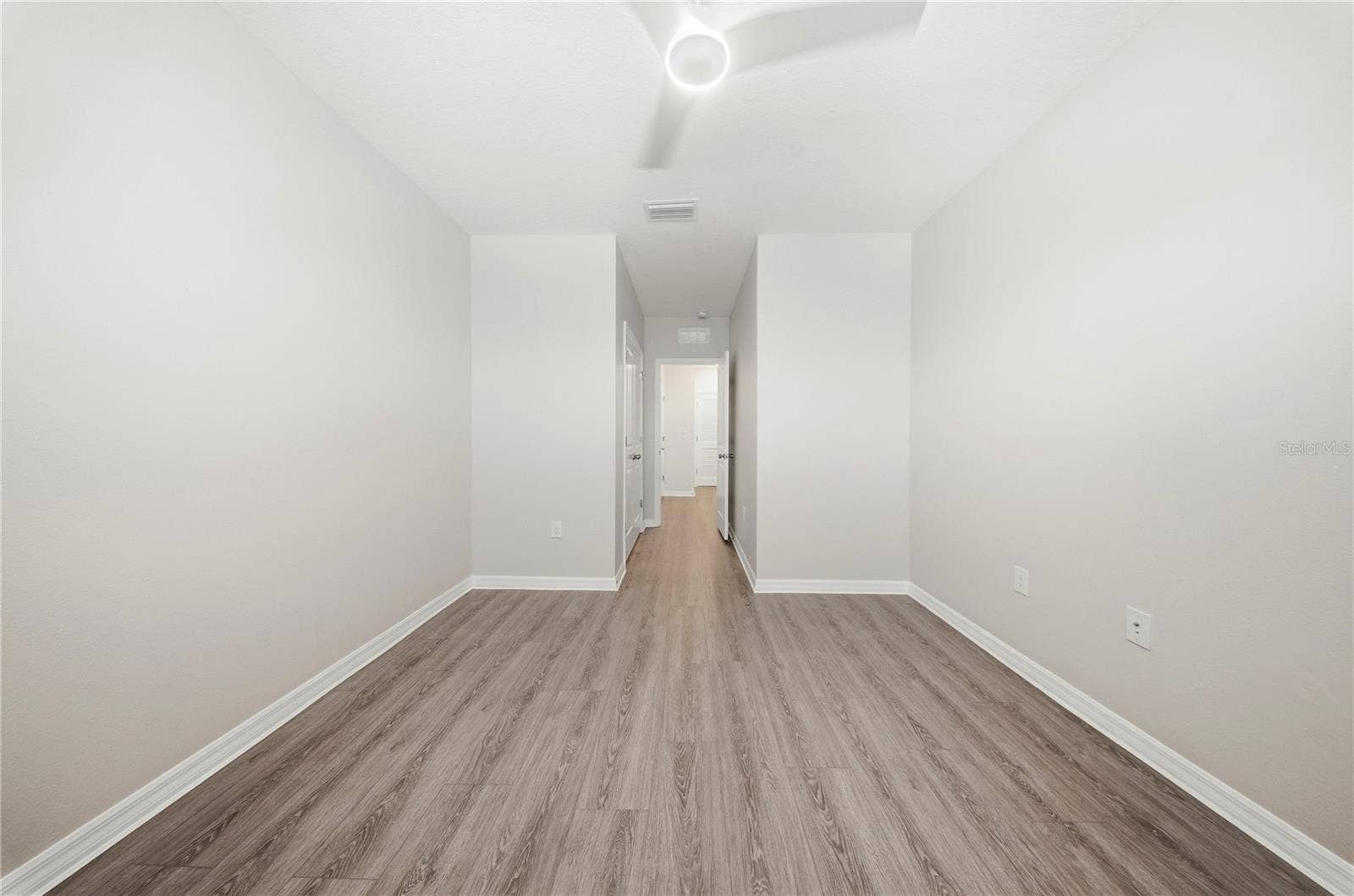 1574 HUBBELL ROAD, Wesley Chapel, FL 33543
