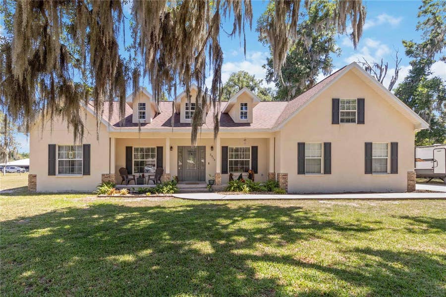 Property photo for 2313 HOLDEN LANE, Lithia, FL