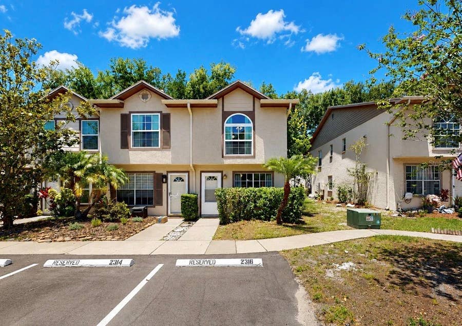 Property photo for 2316 FLETCHERS POINT CIRCLE, Tampa, FL