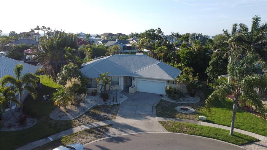 Property photo for 6612 BLACKFIN WAY, Apollo Beach, FL