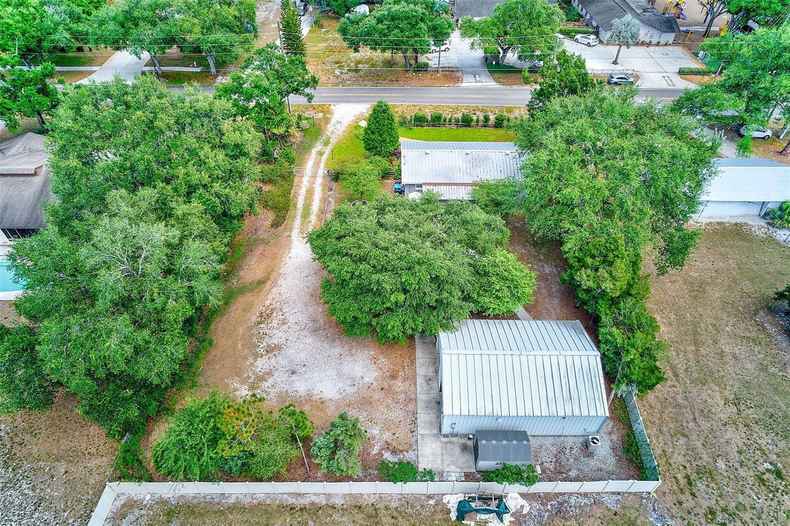 175 RIVIERE ROAD, Palm Harbor, FL 34683 175 RIVIERE ROAD, Palm Harbor, FL 34683