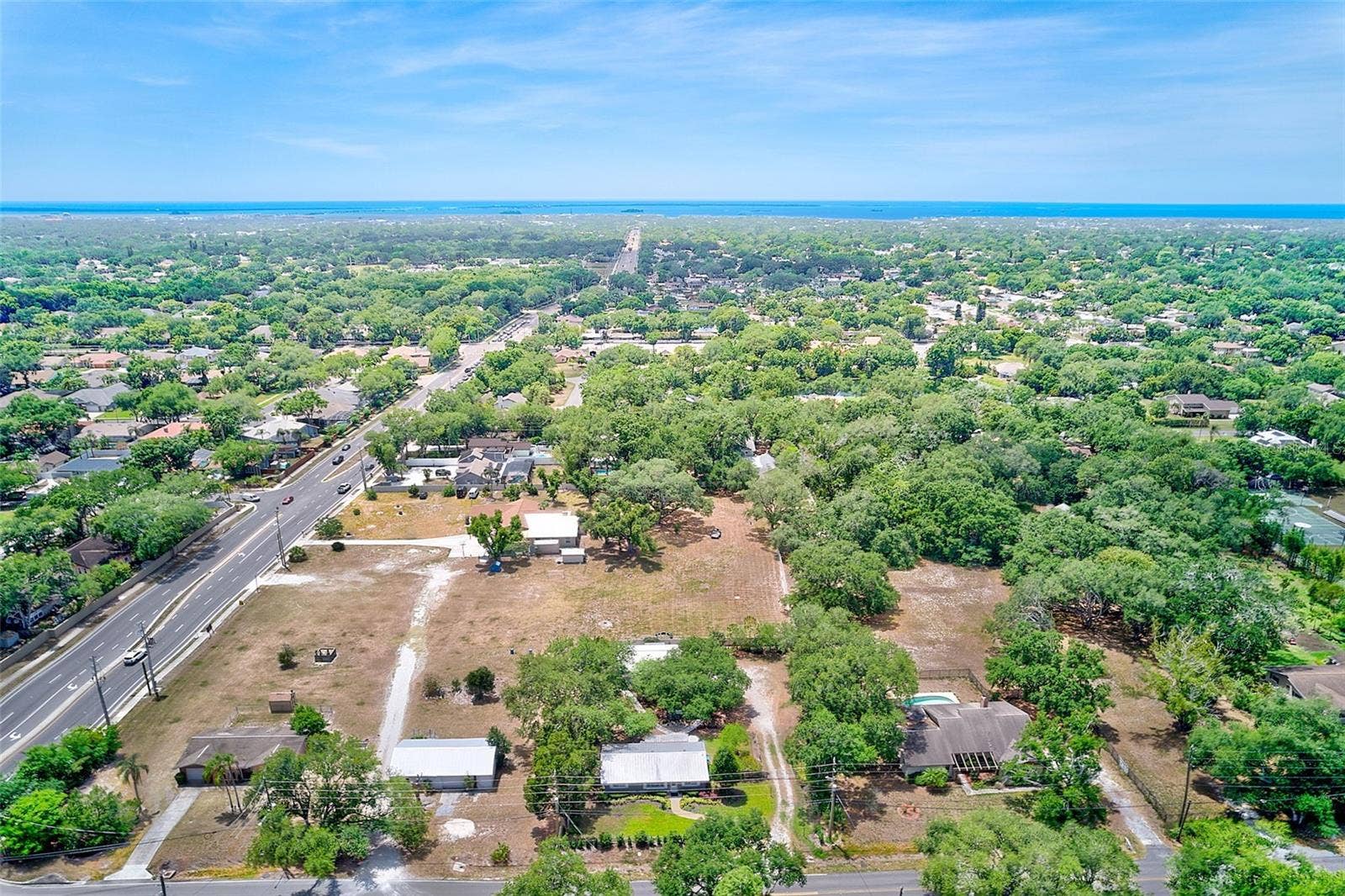 175 RIVIERE ROAD, Palm Harbor, FL 34683 Convenient Central Location 19 & Tampa Rd
