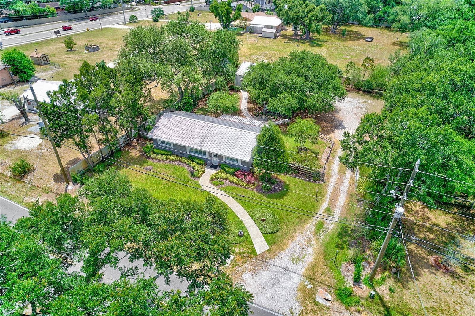 175 RIVIERE ROAD, Palm Harbor, FL 34683 175 RIVIERE ROAD, Palm Harbor, FL 34683