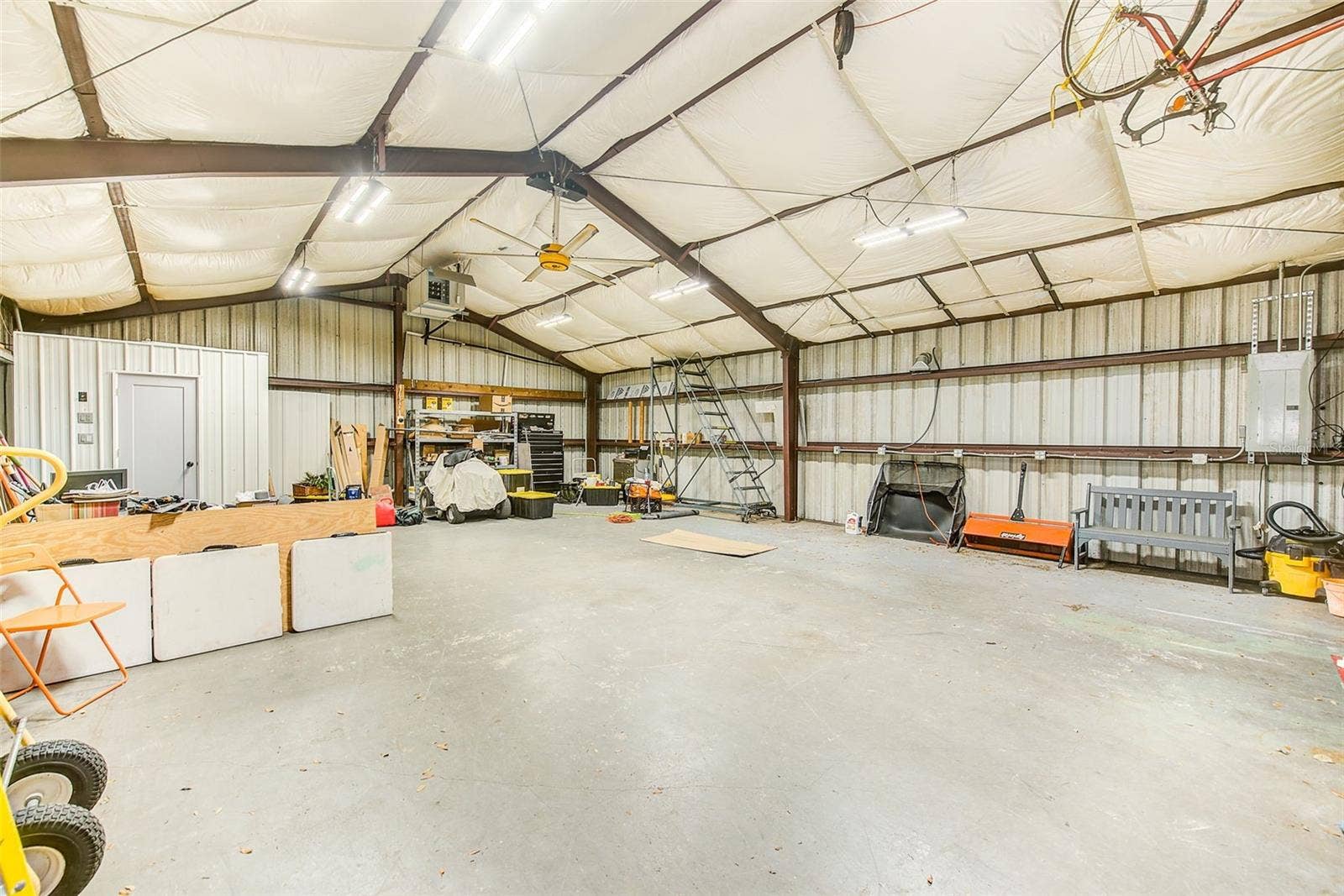 175 RIVIERE ROAD, Palm Harbor, FL 34683 Air-Conditioned Workshop/Garage/Toy Storage, etc 30X40