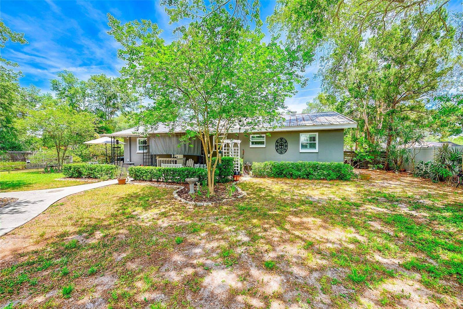 175 RIVIERE ROAD, Palm Harbor, FL 34683 175 RIVIERE ROAD, Palm Harbor, FL 34683