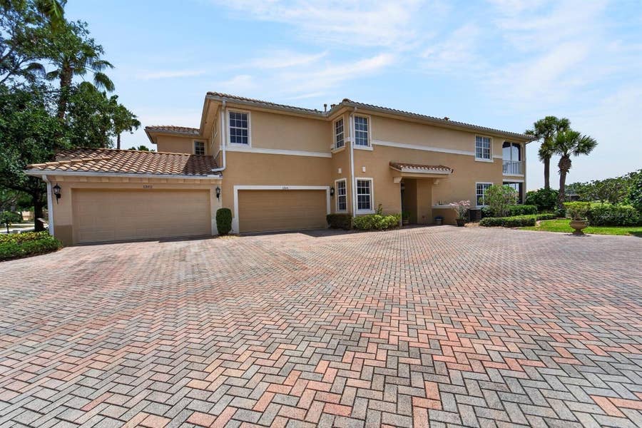 Property photo for 1364 EMERALD DUNES DRIVE, Sun City Center, FL