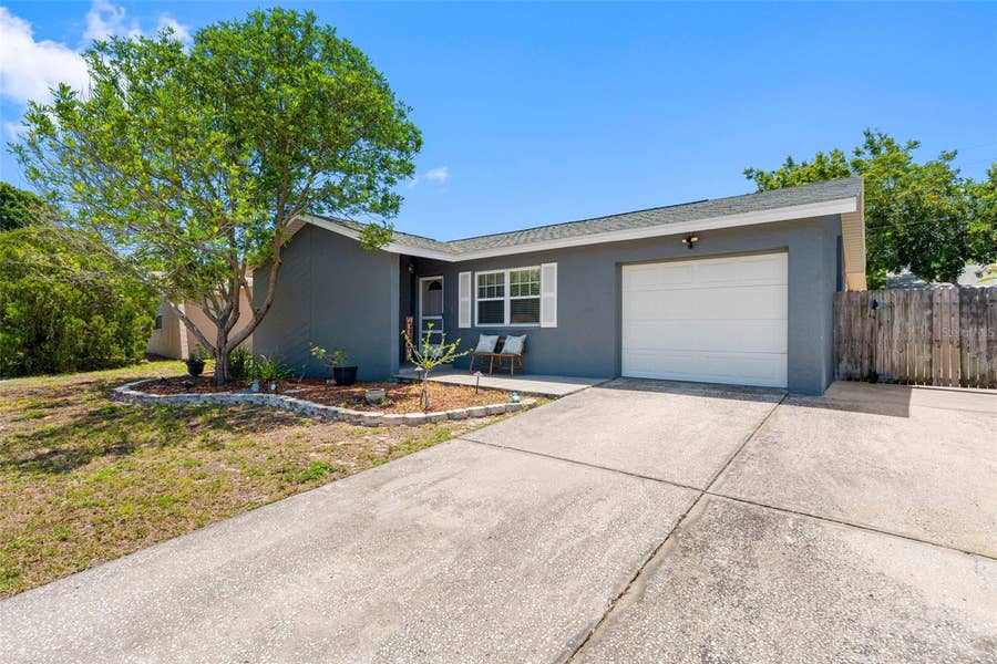 Property photo for 2334 KNOLL AVENUE S, Palm Harbor, FL