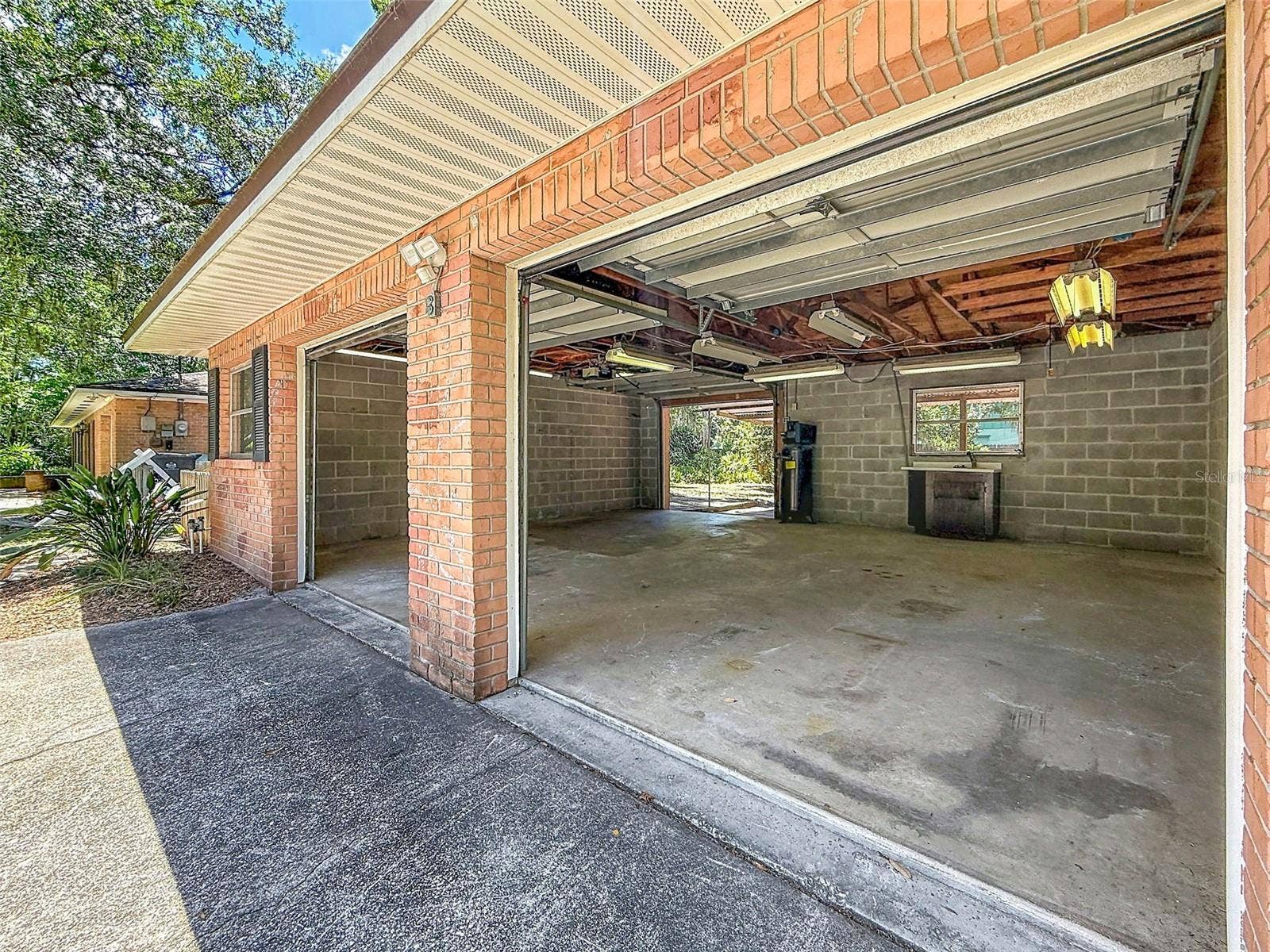 18202 OAKDALE RD, Odessa, FL 33556 18202 OAKDALE RD, Odessa, FL 33556