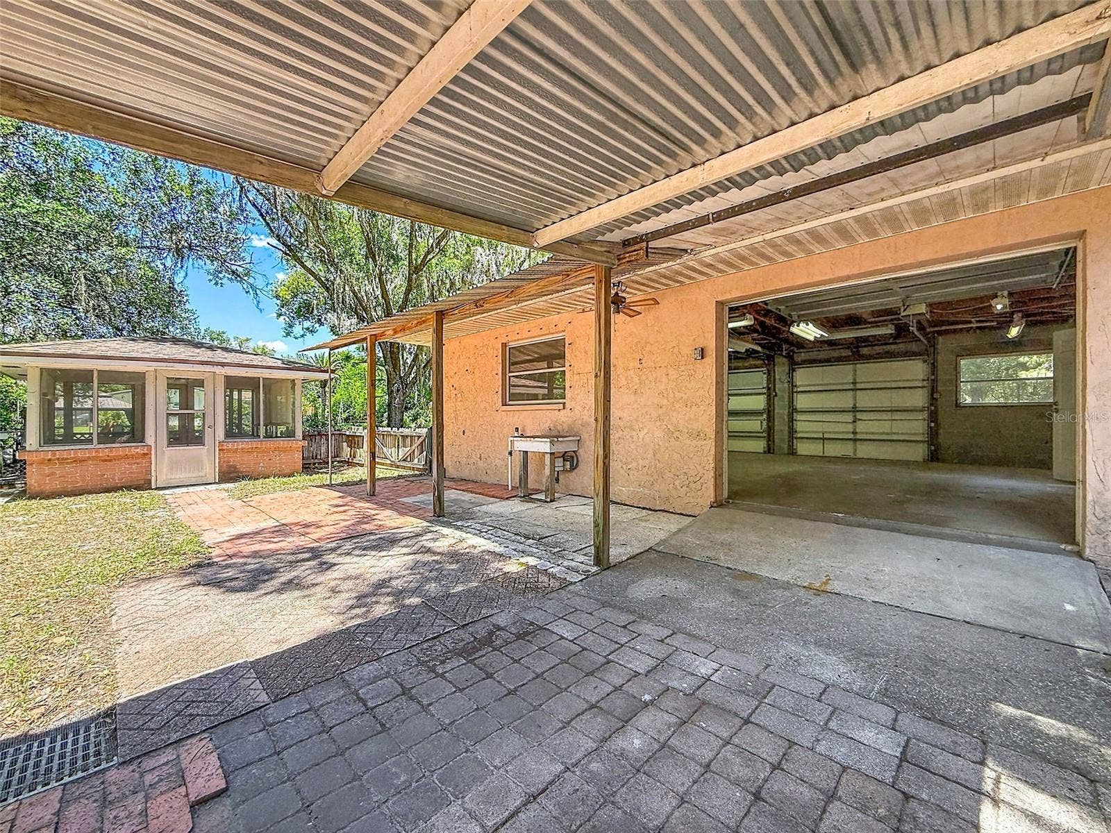 18202 OAKDALE RD, Odessa, FL 33556 18202 OAKDALE RD, Odessa, FL 33556