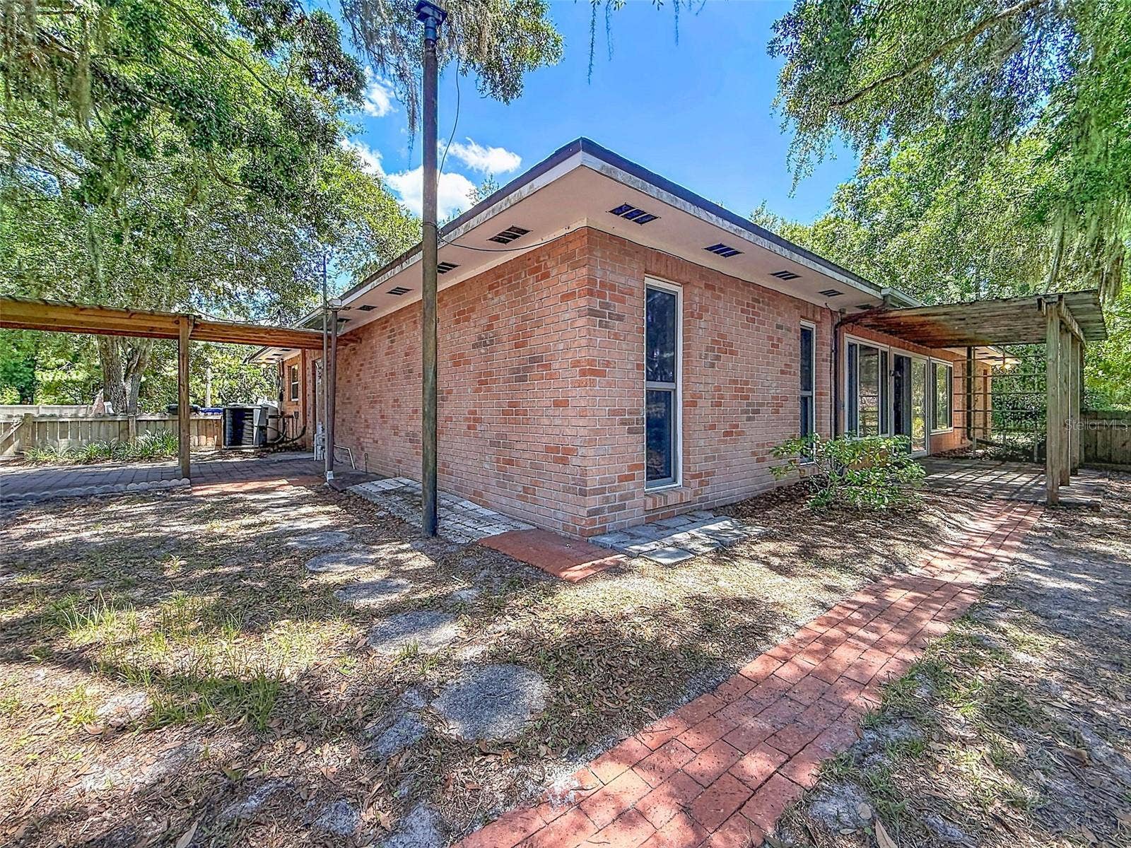 18202 OAKDALE RD, Odessa, FL 33556 18202 OAKDALE RD, Odessa, FL 33556