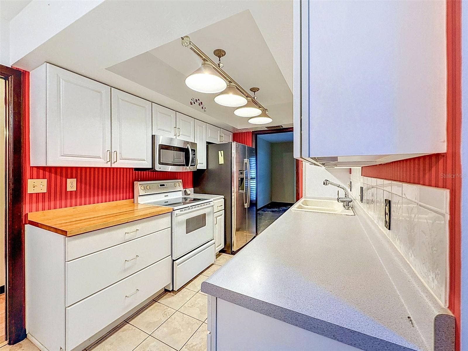 18202 OAKDALE RD, Odessa, FL 33556 18202 OAKDALE RD, Odessa, FL 33556