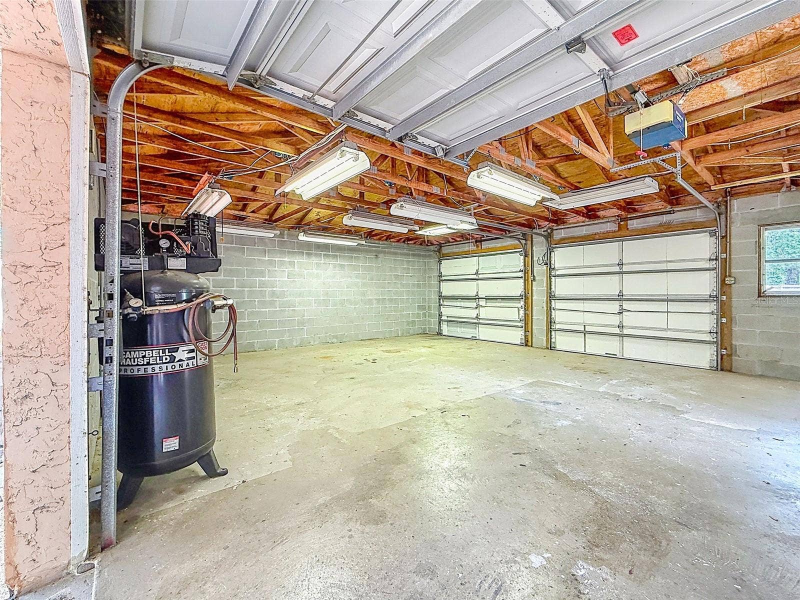 18202 OAKDALE RD, Odessa, FL 33556 18202 OAKDALE RD, Odessa, FL 33556