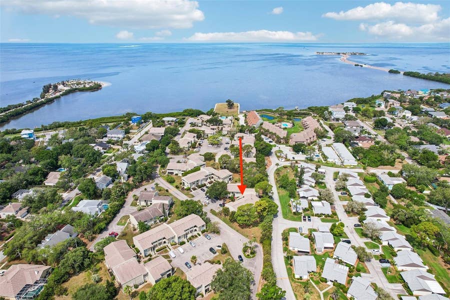 Property photo for 505 WINDRUSH BAY DRIVE, Tarpon Springs, FL