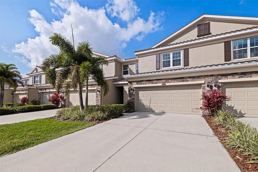 Property photo for 568 53RD AVENUE N, St Petersburg, FL