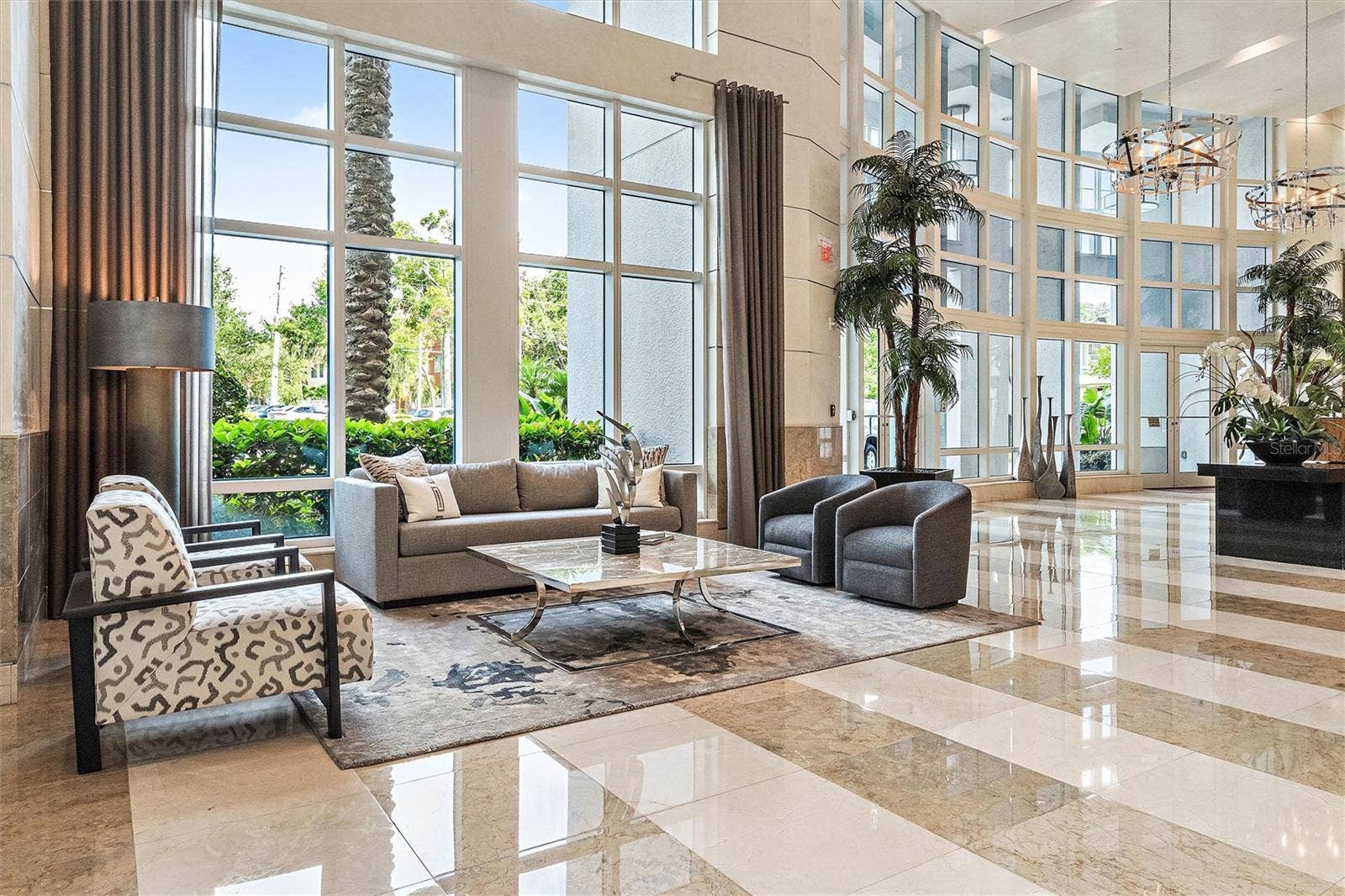 400 BEACH DRIVE NE, #401, St Petersburg, FL 33701