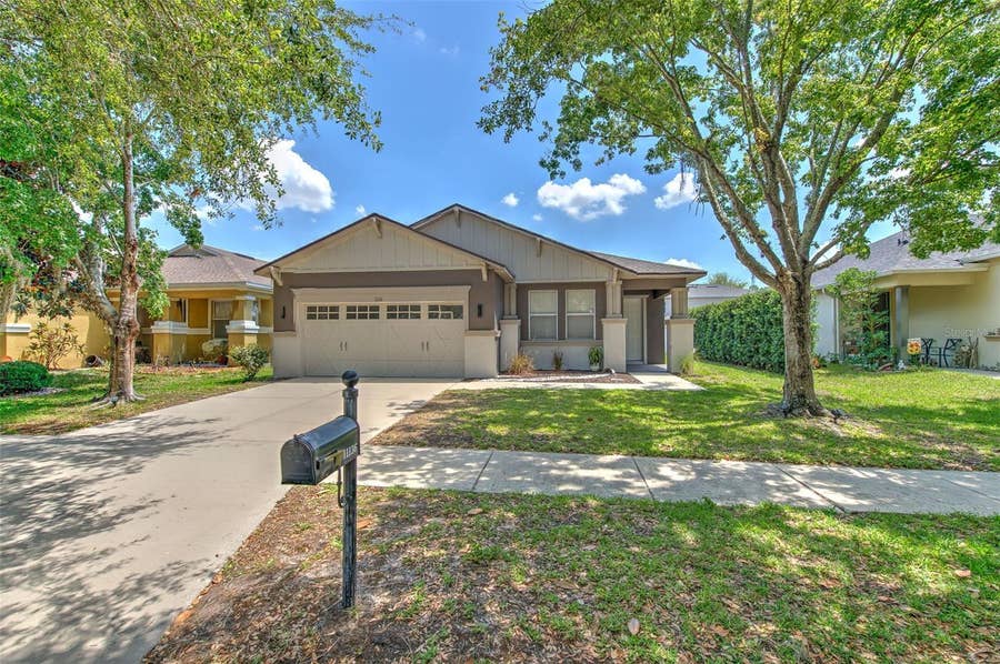 Property photo for 11136 RUNNING PINE DRIVE, Riverview, FL