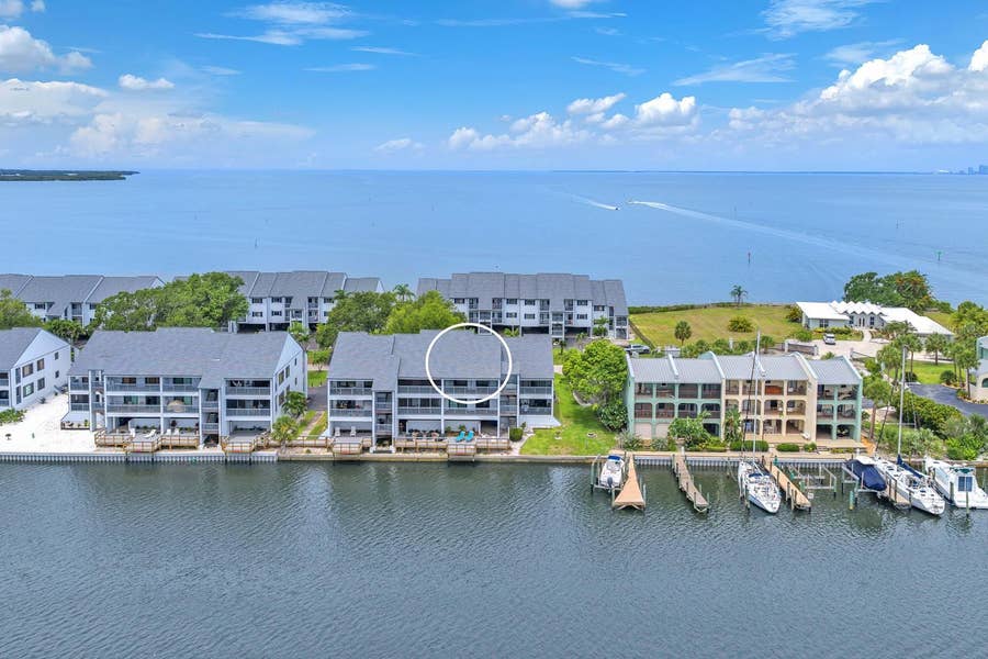 Property photo for 821 BAHIA DEL SOL DRIVE, #B, Ruskin, FL