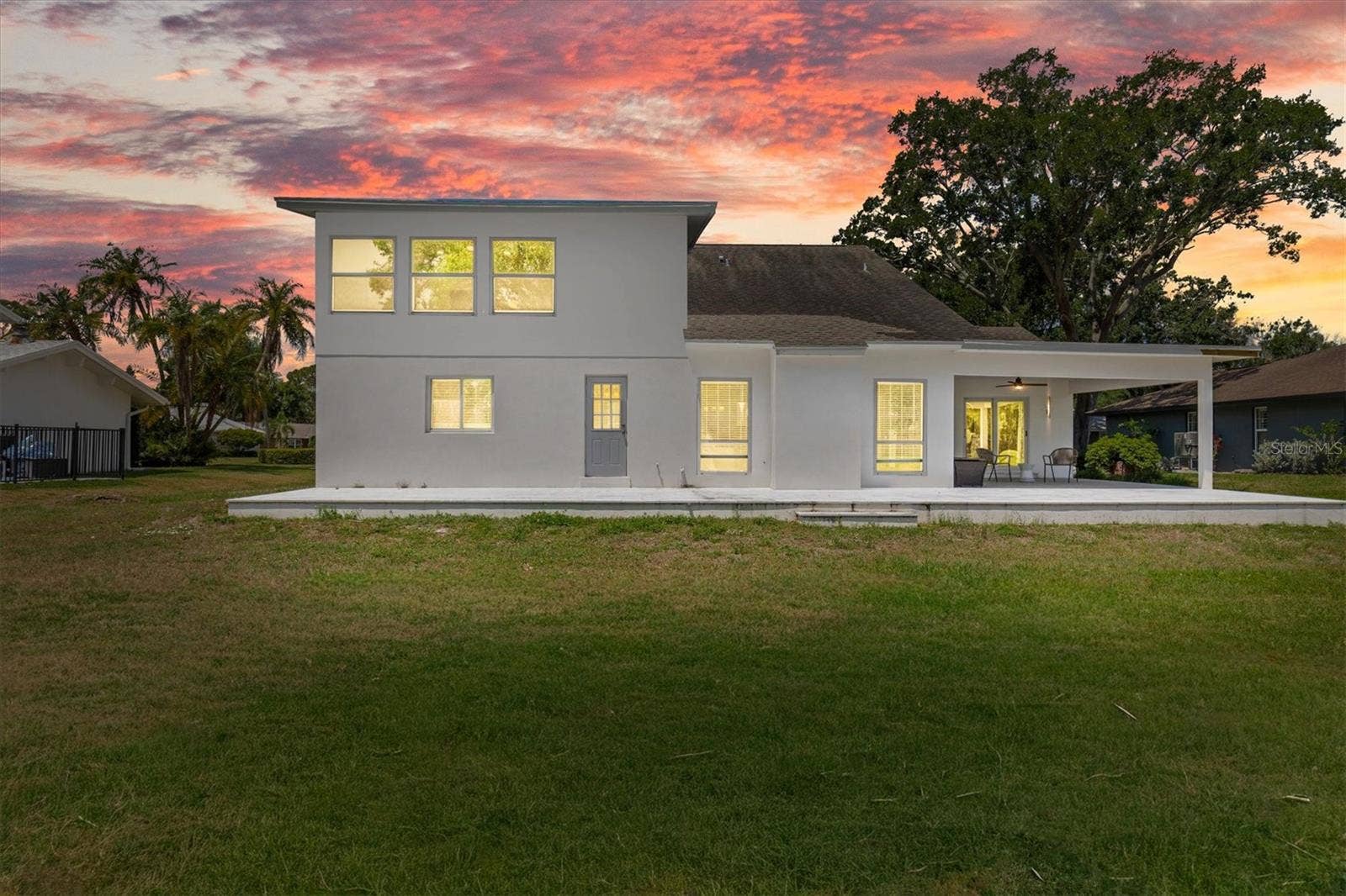 13915 WHISPERWOOD DRIVE, Clearwater, FL 33762 13915 WHISPERWOOD DRIVE, Clearwater, FL 33762