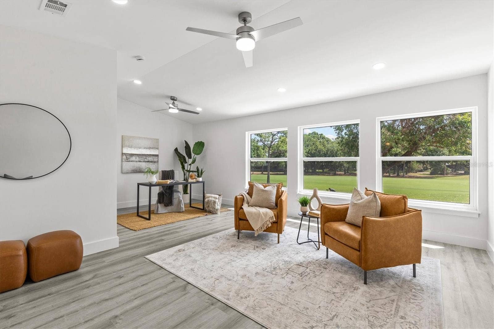 13915 WHISPERWOOD DRIVE, Clearwater, FL 33762 Primary suite sitting area/ office
