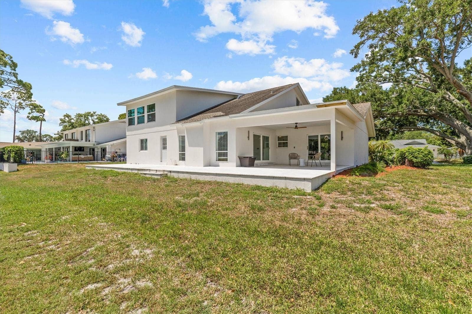 13915 WHISPERWOOD DRIVE, Clearwater, FL 33762 13915 WHISPERWOOD DRIVE, Clearwater, FL 33762