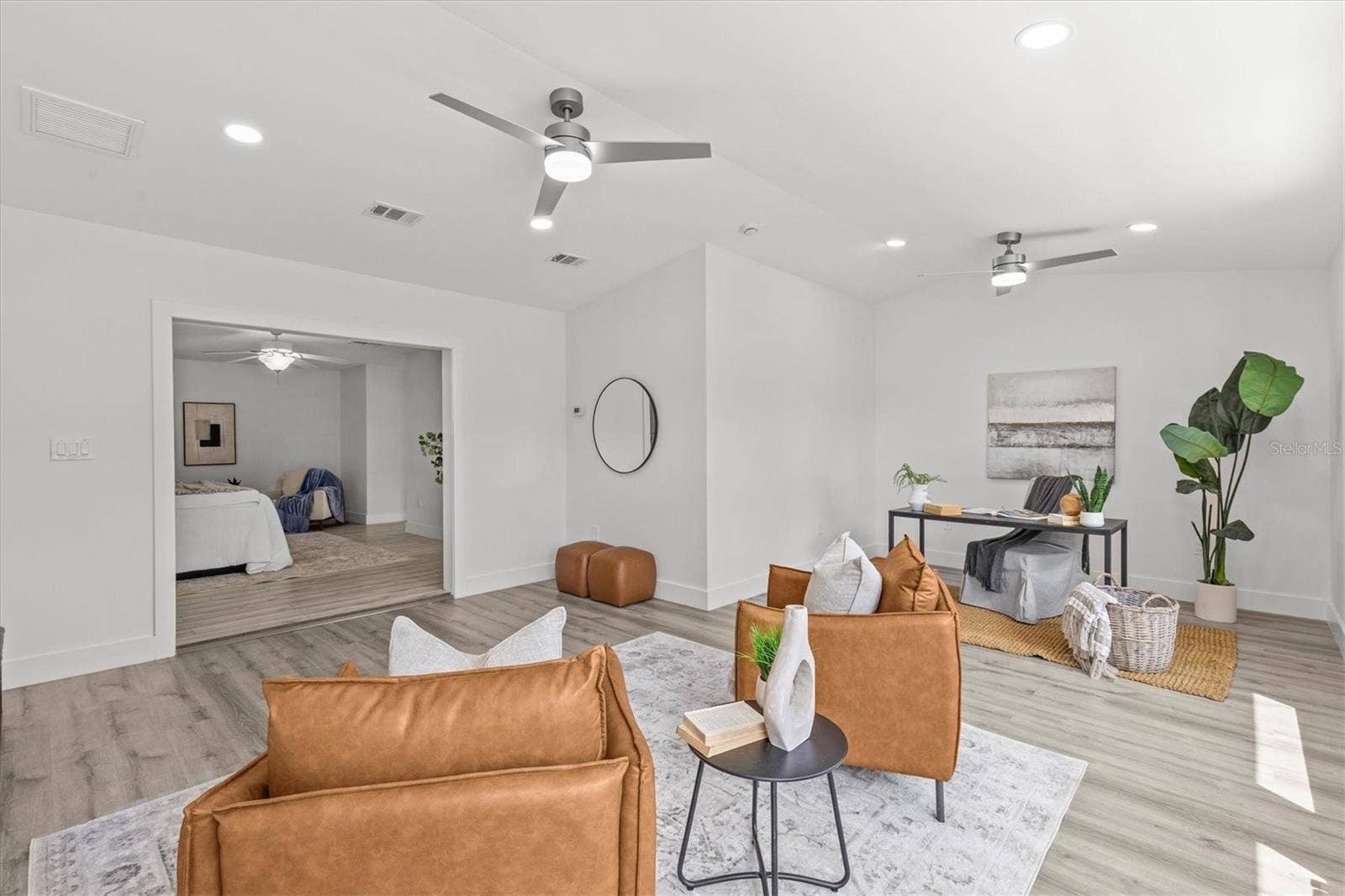 13915 WHISPERWOOD DRIVE, Clearwater, FL 33762 Primary suite sitting area/ office