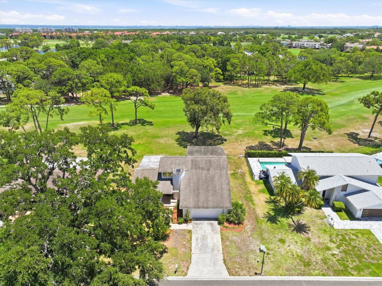 13915 WHISPERWOOD DRIVE, Clearwater, FL 33762 13915 WHISPERWOOD DRIVE, Clearwater, FL 33762